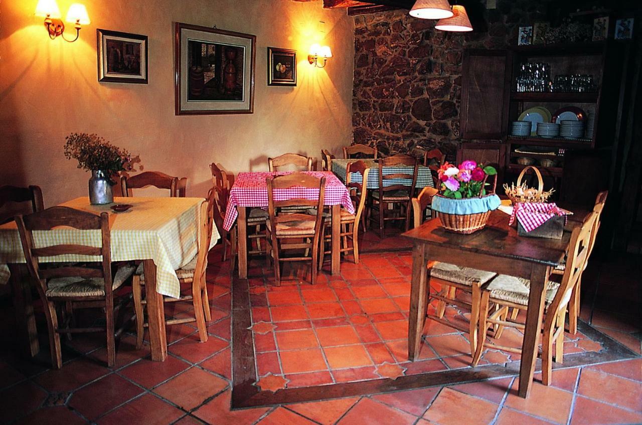 Posada La Trebede Perrozo Exterior foto